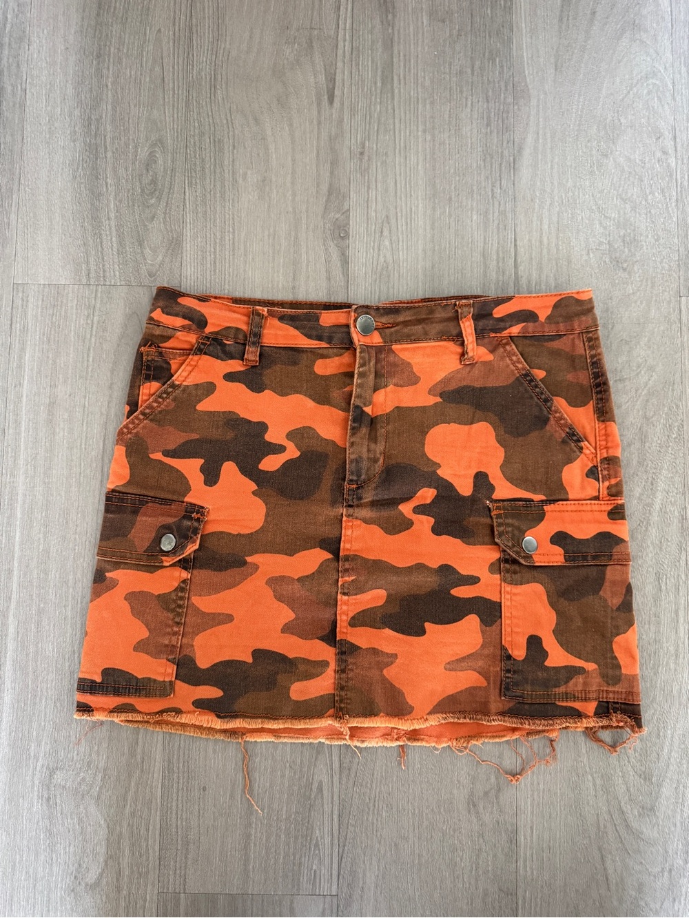 Orange Camouflage Cargo Mini Skirt NWOT Cotton Size LARGE
